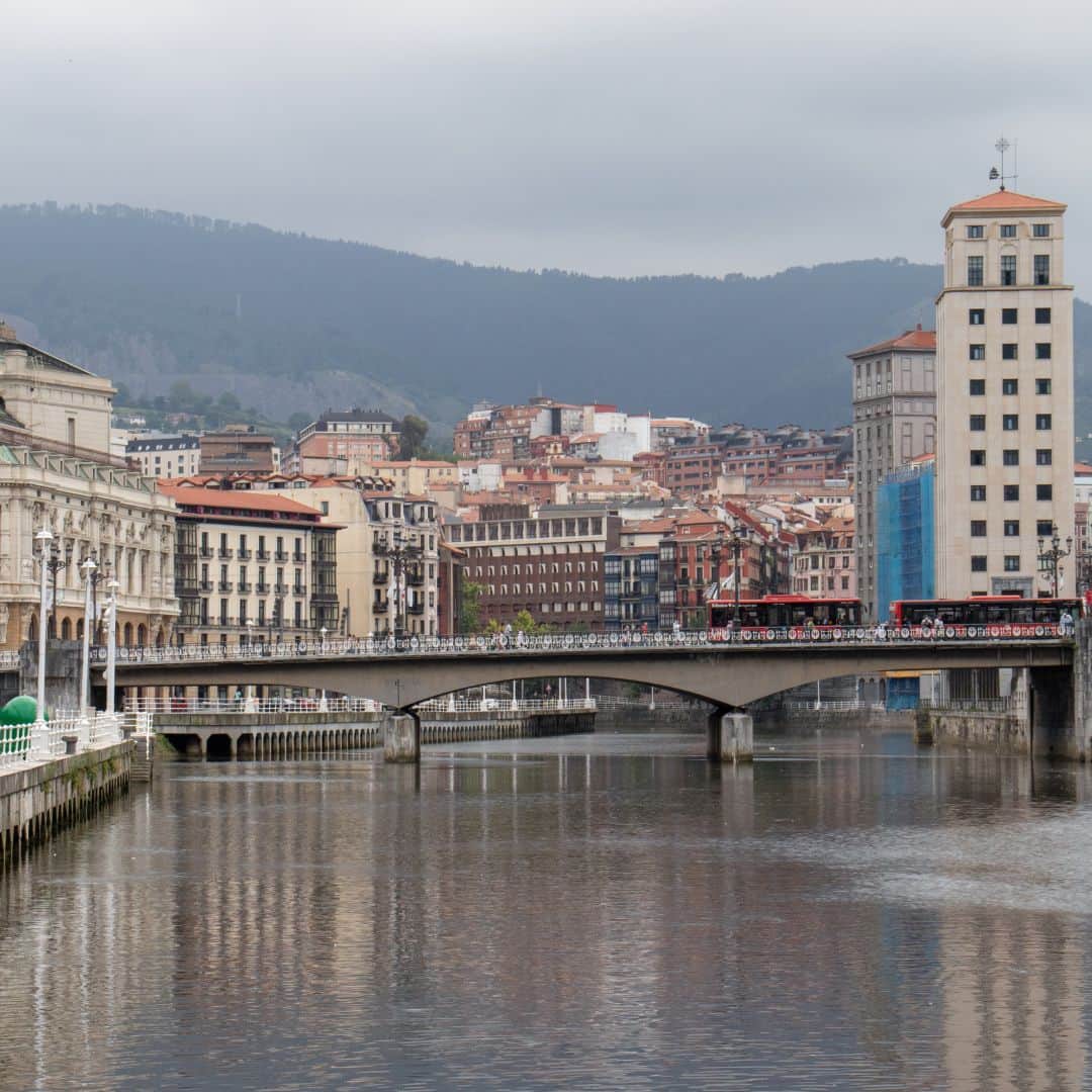activities to do and see for free in bilbao